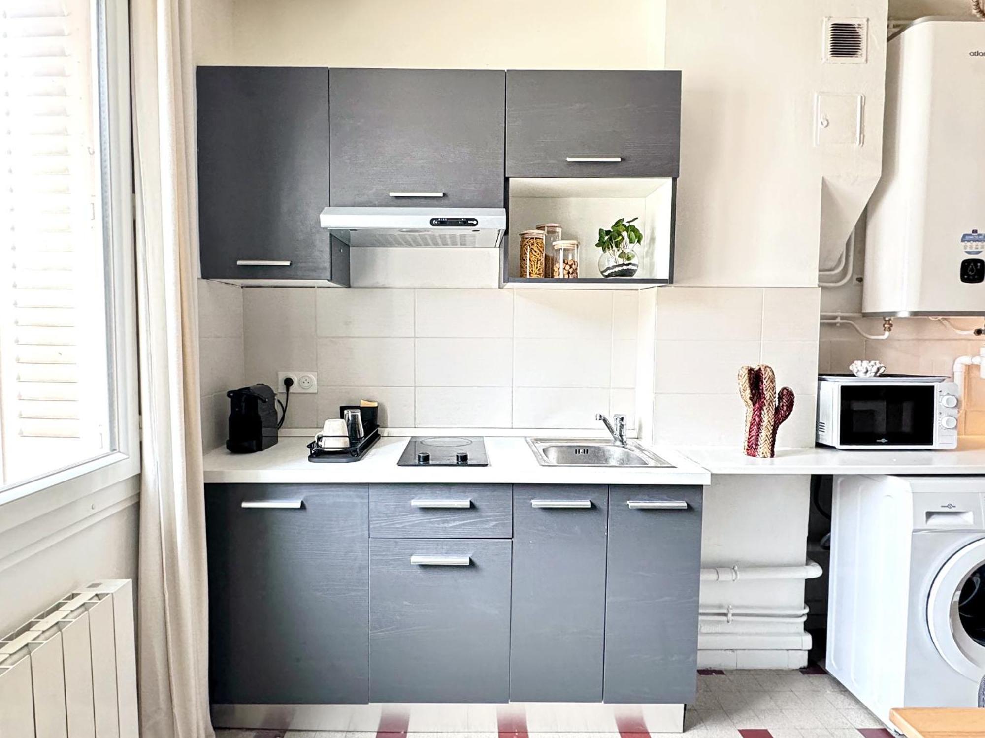 Suite Dounia Lyon Bagian luar foto